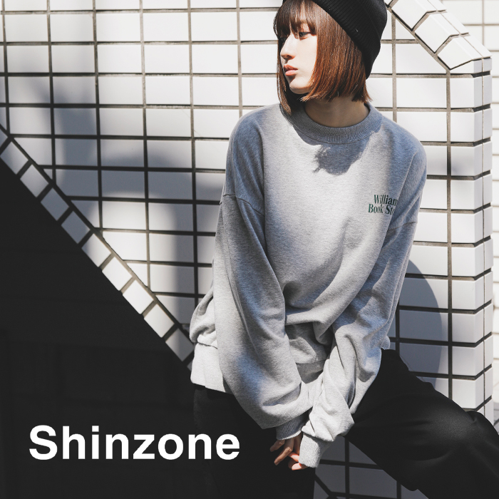 Shinzone(シンゾーン)コットンミニ裏毛スウェットプルオーバー“BOOKSTORESWEATSHIRT”24amscu08