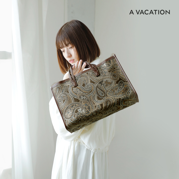 A VACATION(ア ヴァケーション)カウレザー ハンドル 2way ショルダーバッグ “BREAD M” 24aw-a64-same2