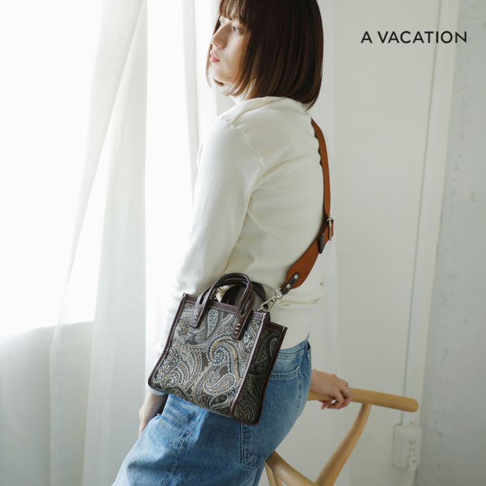 A VACATION(ア ヴァケーション)カウレザーハンドル2wayショルダーバッグ“TINY”24aw-a77-same1