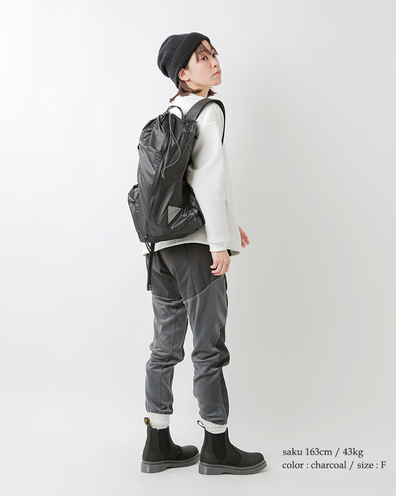 and wander(アンドワンダー)30D コーデュラナイロン シルデイパック “sil daypack” 574-2975136