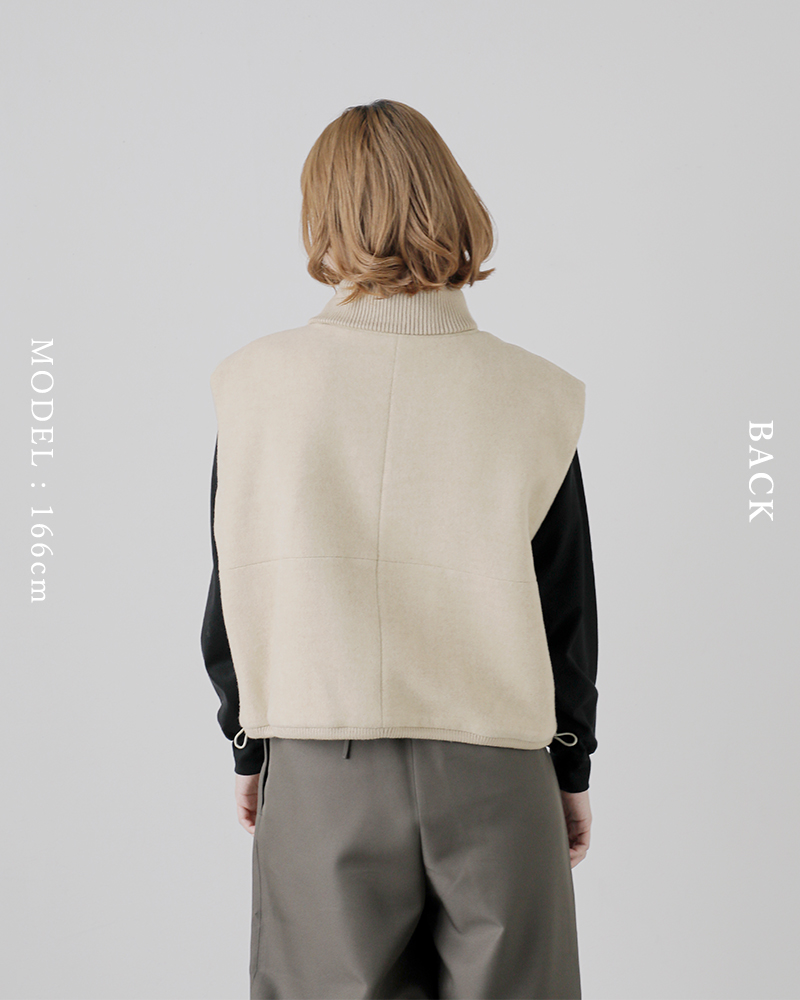 Hella(ヘラ)ウールハイネックベスト“WOOLHIGHNECKVEST”h243-03