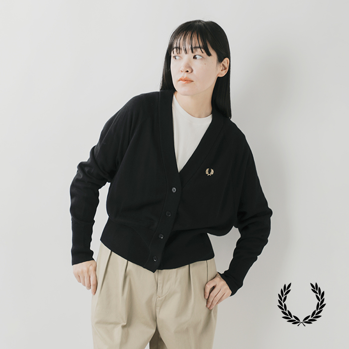 FRED PERRY(フレッド ペリー)Vネックカーディガン“V-NECKCARDIGAN”k4121