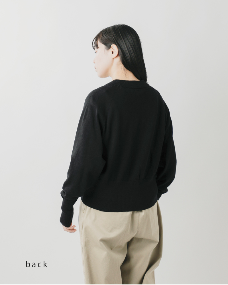 FRED PERRY(フレッド ペリー)Vネックカーディガン“V-NECKCARDIGAN”k4121