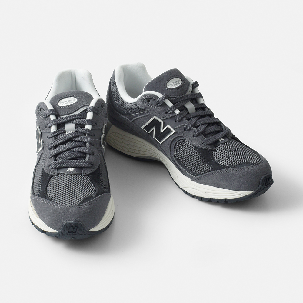 new balance(ニューバランス)Nロゴスエードメッシュアッパーランニングスニーカー“M2002R”m2002r-ff-fi-fk-fl