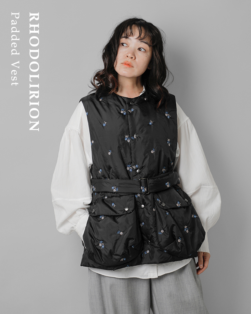 RHODOLIRION(ロドリリオン)オリジナルフローラルパターン刺繍パデッドベスト“PaddedVest”ps1036