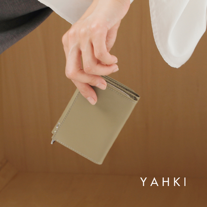 YAHKI(ヤーキ)ソフトダブルフェイススムースレザーコンパクト三つ折りウォレットyh-207