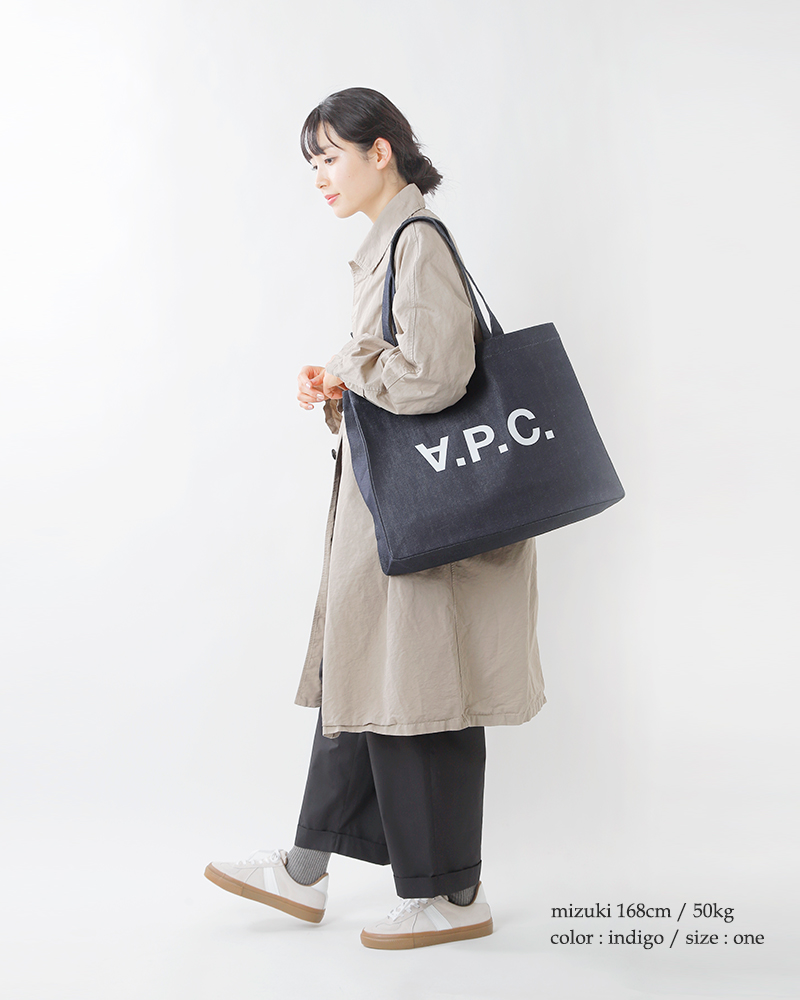 A.P.C.(ア－・ペ－・セ－)ダニエラロゴショッピングトートバッグ“SHOPPING DANIELA” m61446