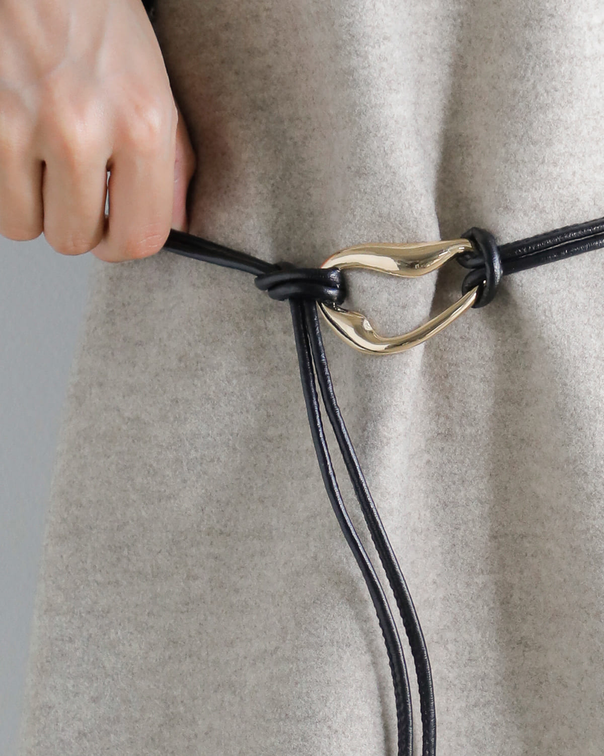 CHIGNON(シニヨン)オブジェモチーフダコードベルト 0055-352sh