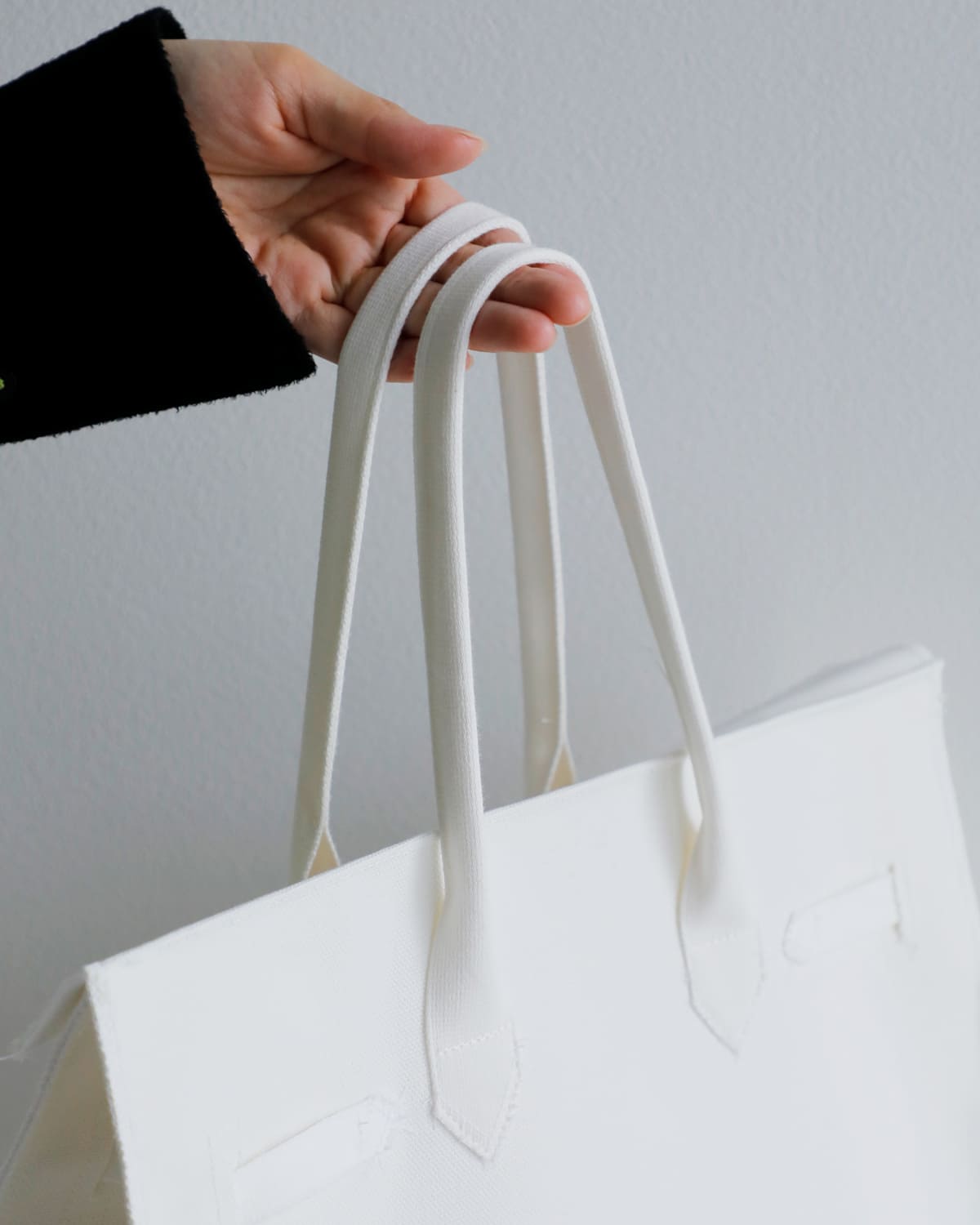 SEA(シー)キャンバスパロディーバッグMサイズ 110106334