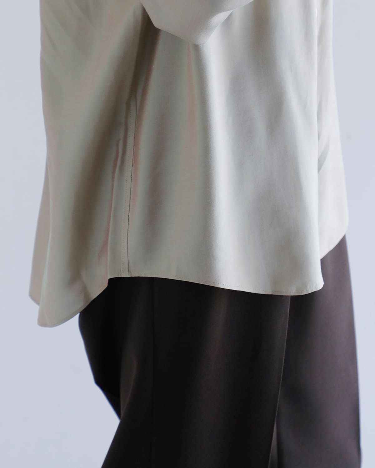 CREDONA(クレドナ)シルキーシャツ “SILKY SHIRT” 1425310320