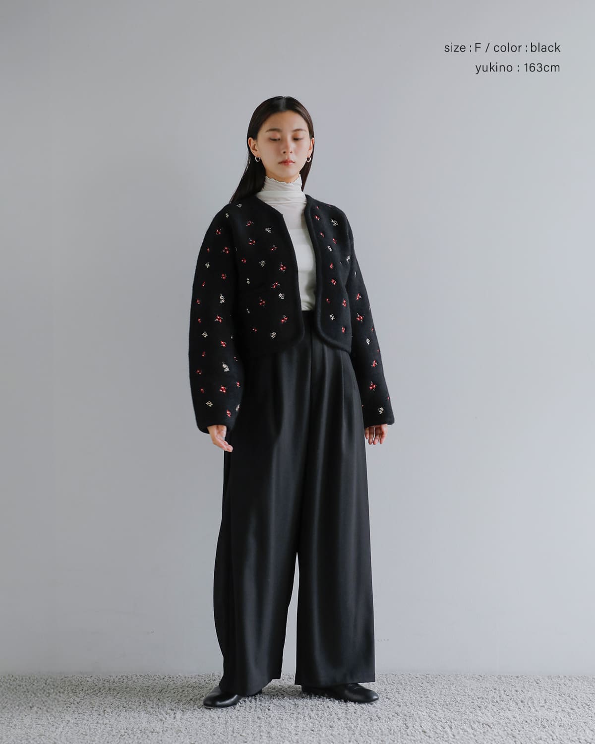 CREDONA(クレドナ)ウールブレンドブークレフラワー刺繍ニットジャケット “FLOWER EMBROIDERY KNIT JACKET” 1425511389-0