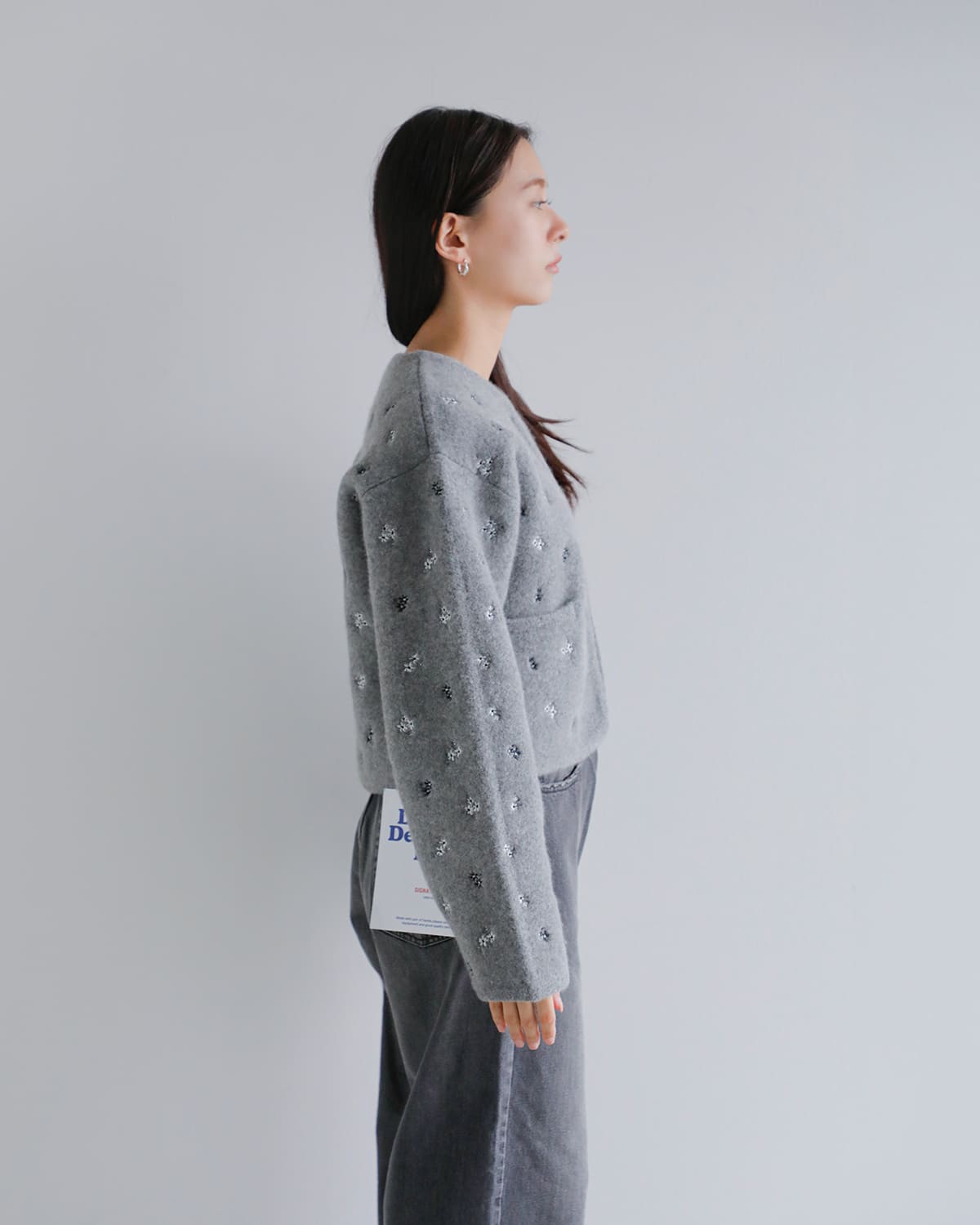 CREDONA(クレドナ)ウールブレンドブークレフラワー刺繍ニットジャケット “FLOWER EMBROIDERY KNIT JACKET” 1425511389-0