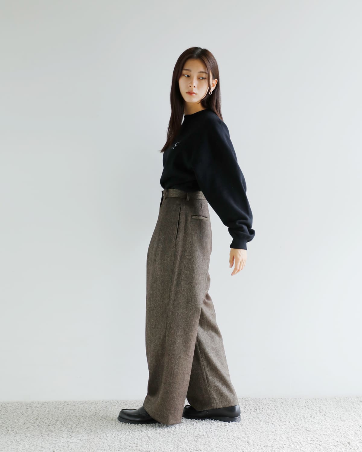 CREDONA(クレドナ)高密度ウールギャバジンツータックスラックスパンツ “THE C ICHIGUN PANTS” 1425520359-0