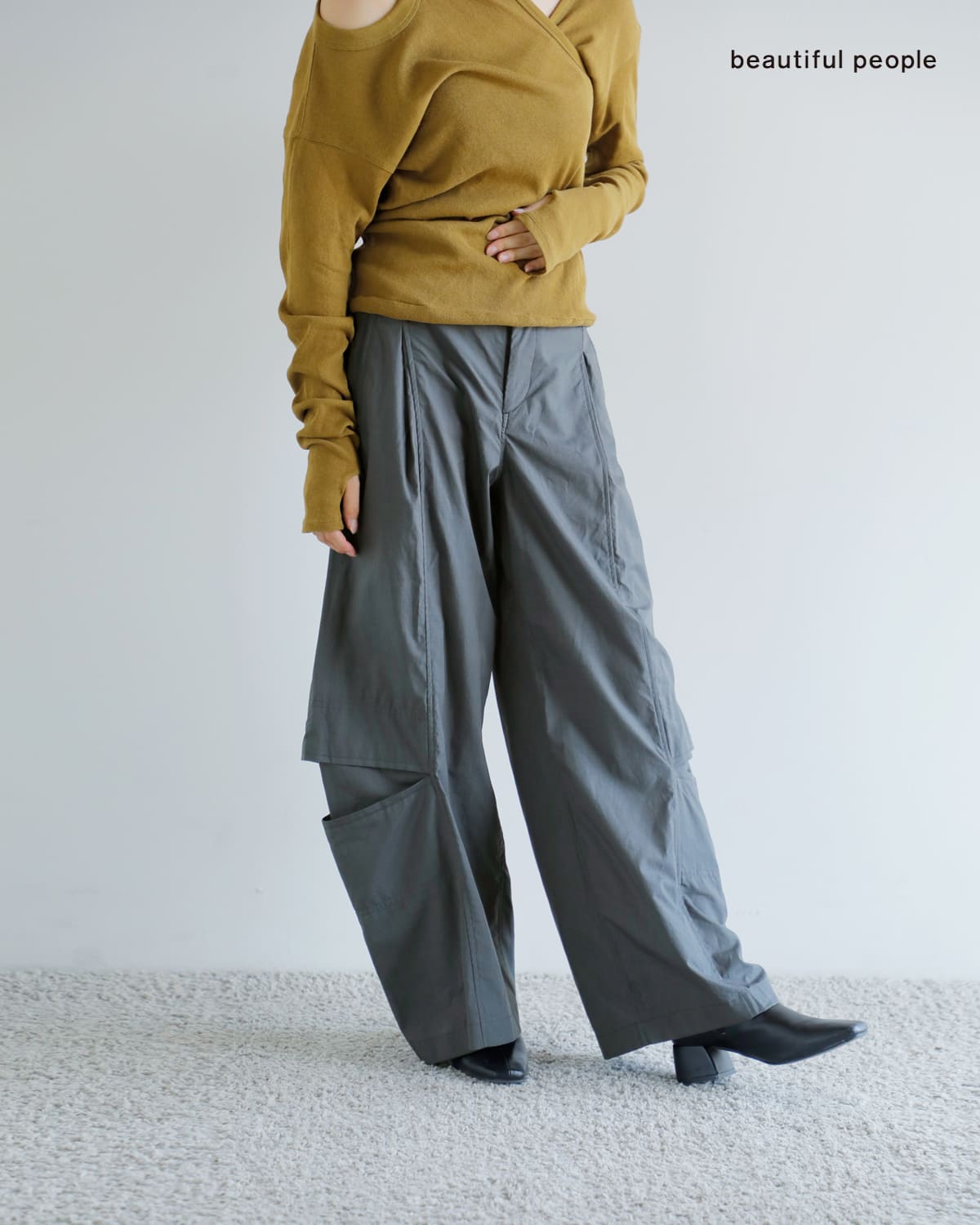 beautiful people(ビューティフルピープル)コットン テーパード イージー ワイドパンツ “Cotton suiting trompe loeil pants” 15451050141545105014