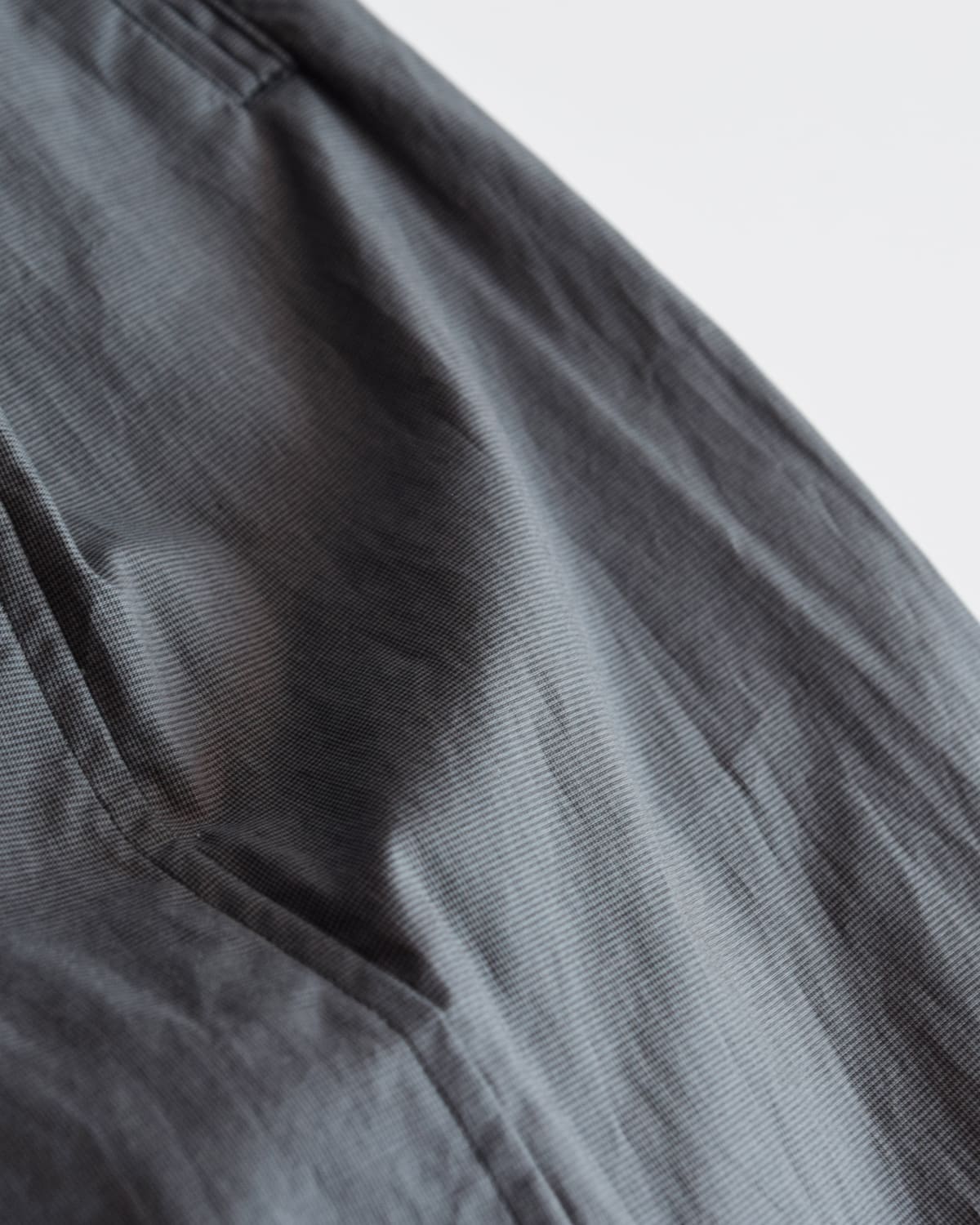 beautiful people(ビューティフルピープル)コットンテーパードイージーワイドパンツ1545105014 “Cotton suiting trompe loeil pants” 1545105014