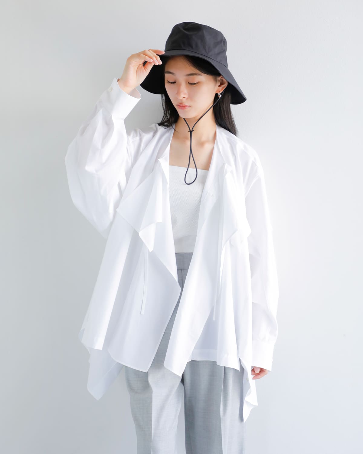 beautiful people(ビューティフルピープル)フィンクスコットン2wayストライプラッフルシャツ “Double-end finx stripe ruffle shirt” 1545106006