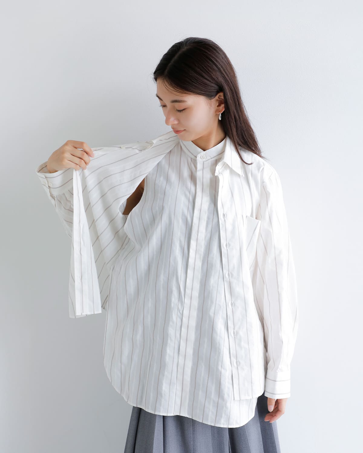 beautiful people(ビューティフルピープル)ダブルフロントコットンシルクストライプシャツ “Double-front cotton silk JQstripe shirt” 1545106009