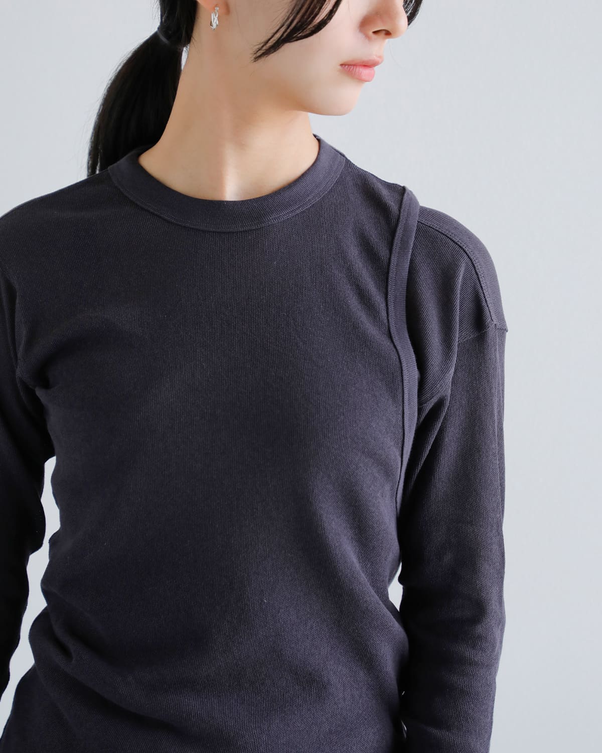 beautiful people(ビューティフルピープル)スビンコットンダブルネック2wayプルオーバー “Double-neck suvin hightwist jersey top” 1545310007