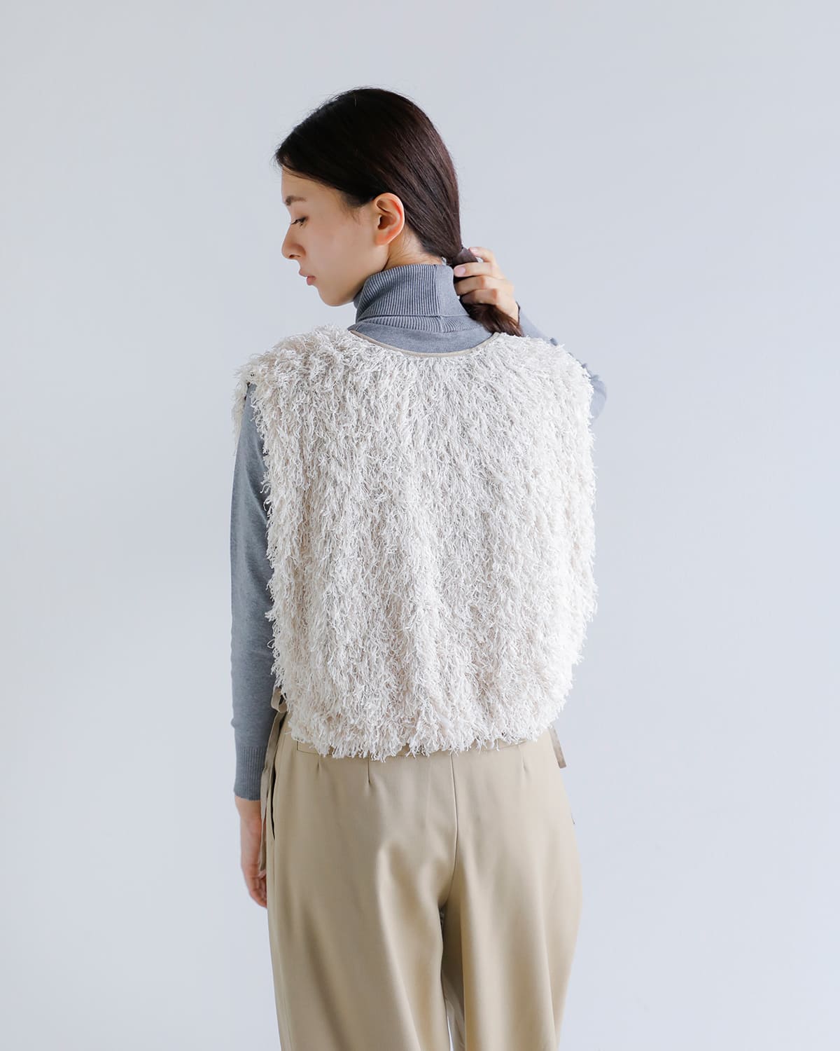 CHIGNON シニヨン フリンジ ベスト 1654-059bz-kk 2025aw新作