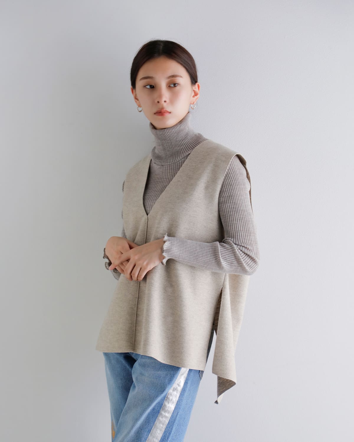 CHIGNON(シニヨン)Wフェイスジャージジレ 1855-203kk