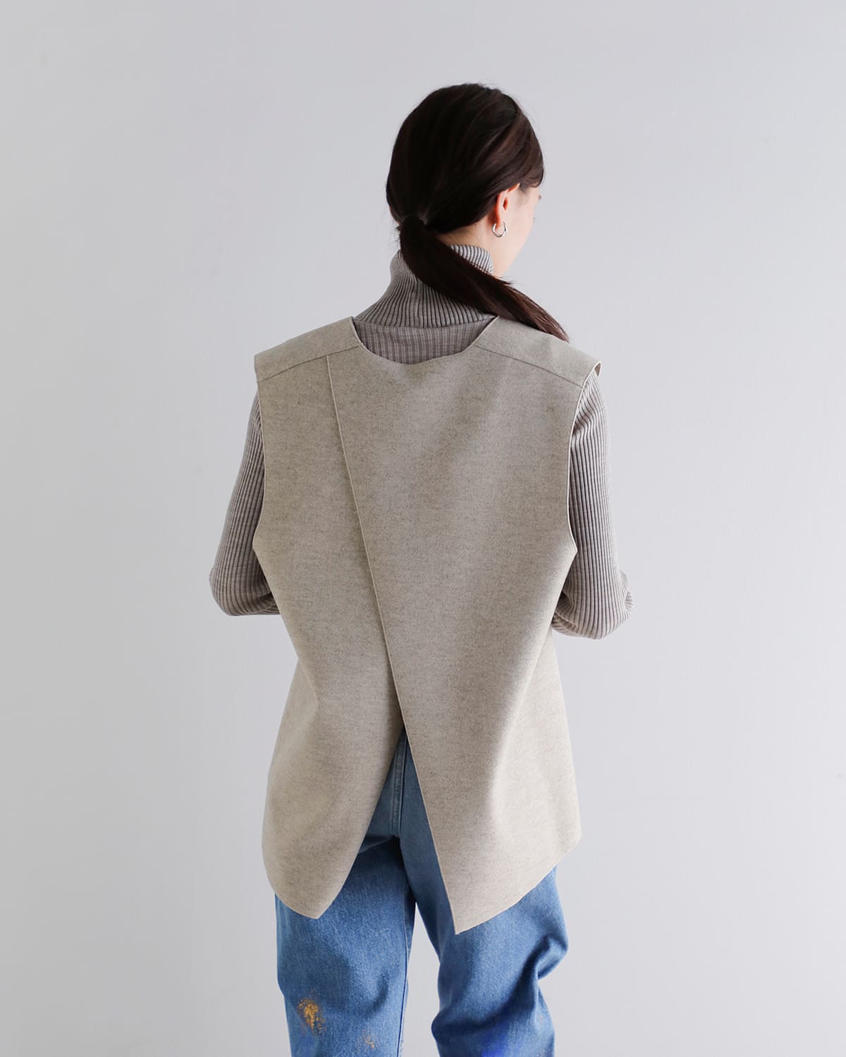 CHIGNON(シニヨン)Wフェイスジャージジレ 1855-203kk