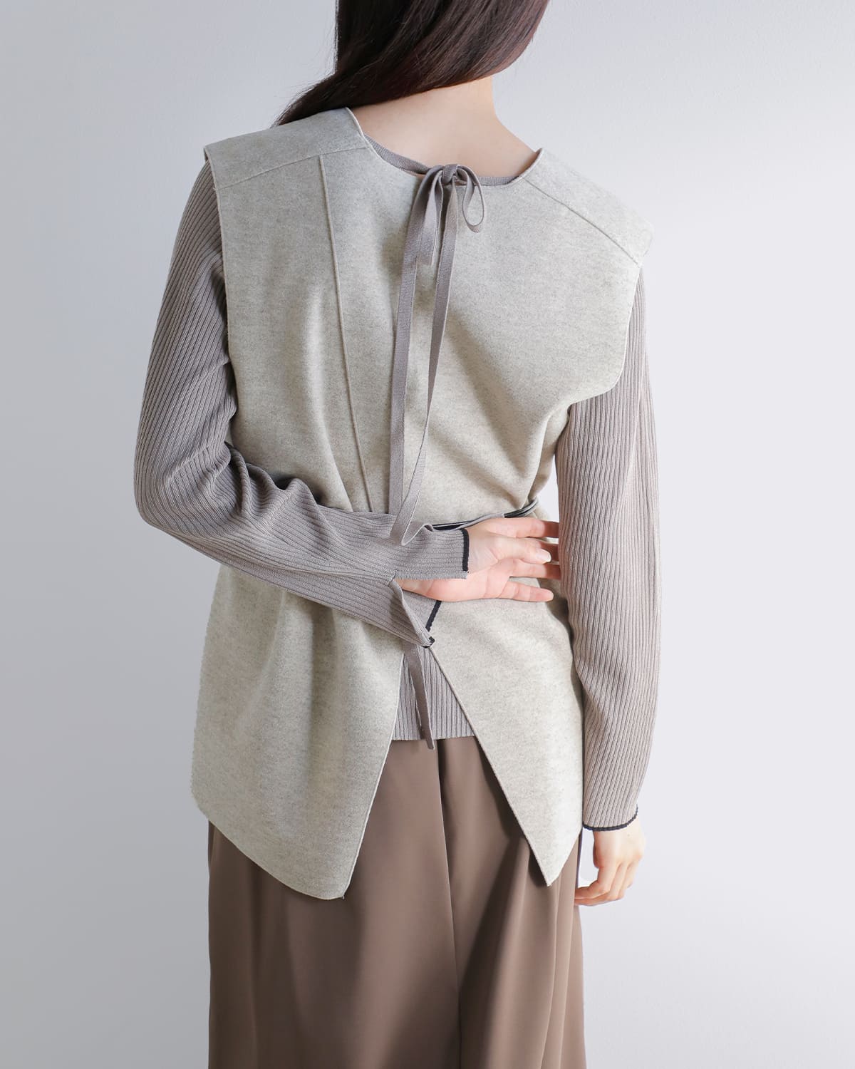 CHIGNON(シニヨン)Wフェイスジャージジレ 1855-203kk