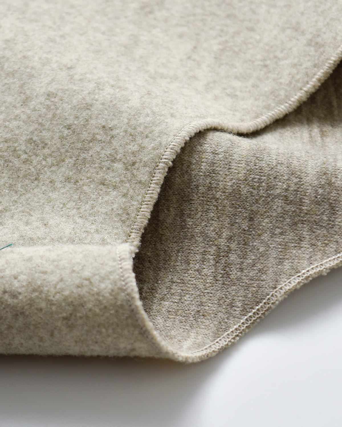 CHIGNON(シニヨン)Wフェイスジャージジレ 1855-203kk