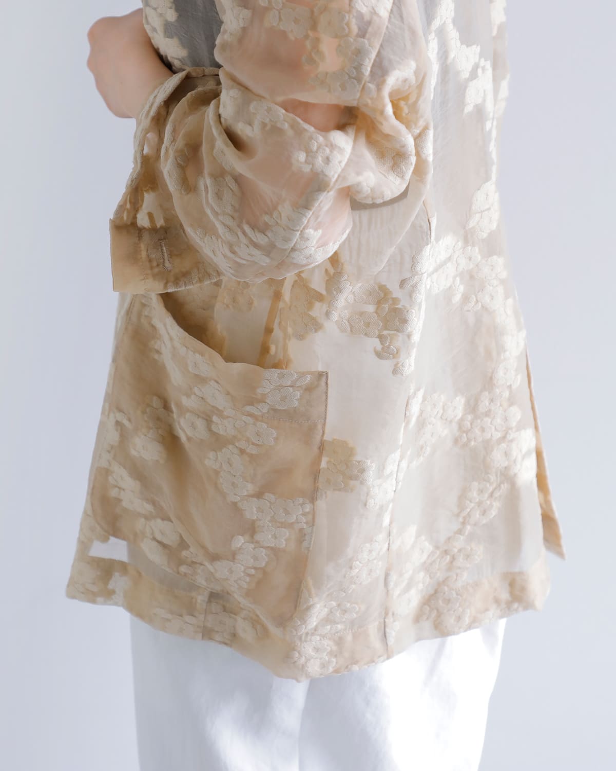 CLANE(クラネ)フラワーシアージャガードジャケット 19103-0432