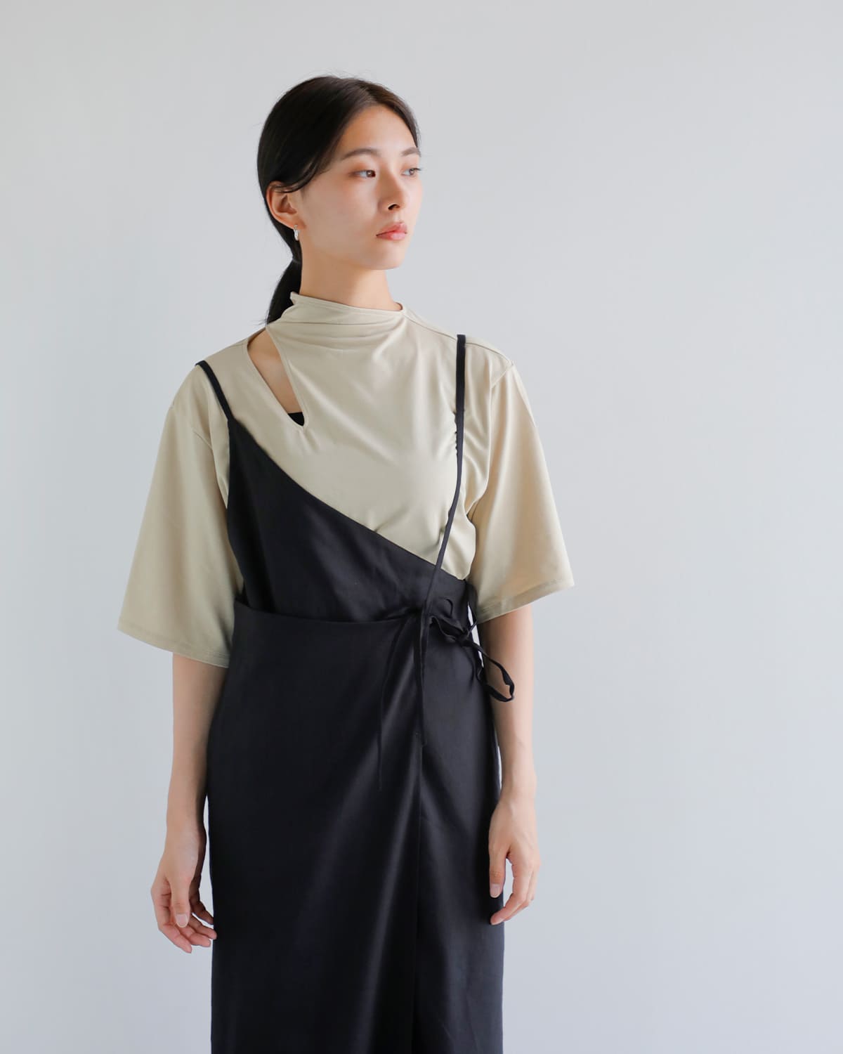 CLANE(クラネ)スラッシュネックハーフスリーブトップス 19105-1042