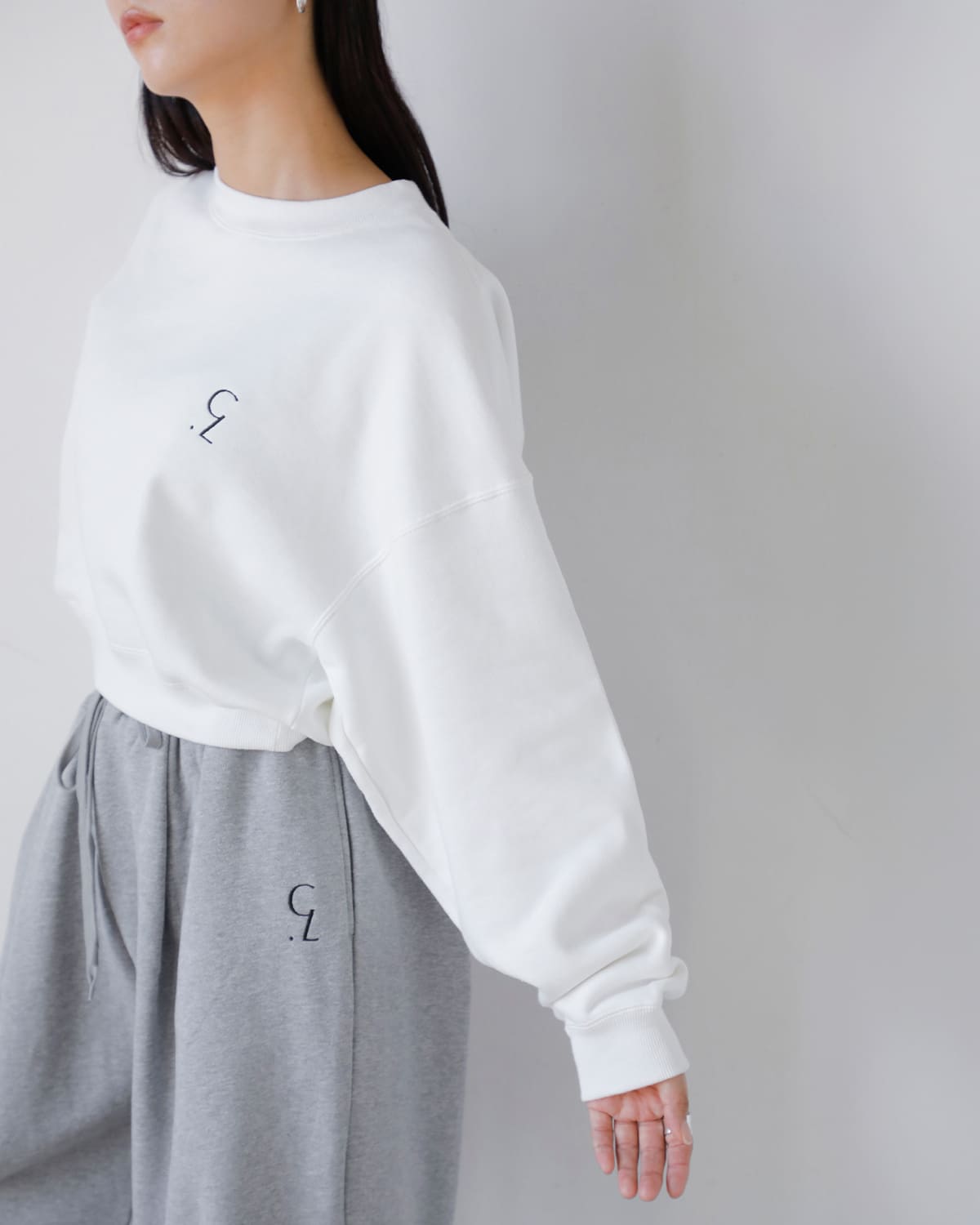 CLANE(クラネ)ロゴスウェットトップス “LOGO SHORT SWEAT TOPS” 19105-1252