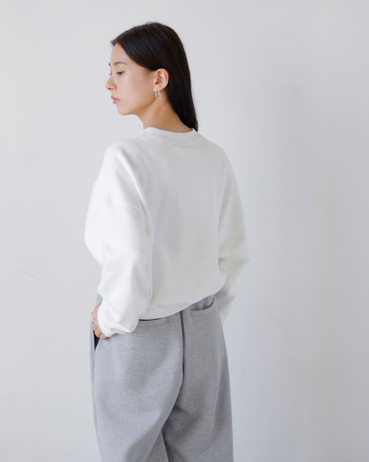 CLANE(クラネ)ロゴスウェットトップス “LOGO SHORT SWEAT TOPS” 19105-1252