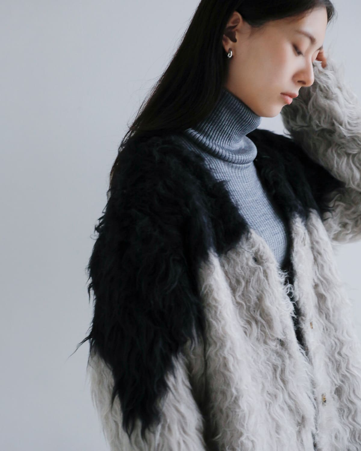 CLANE(クラネ)バイカラーシャギーニットカーディガン 19106-2152