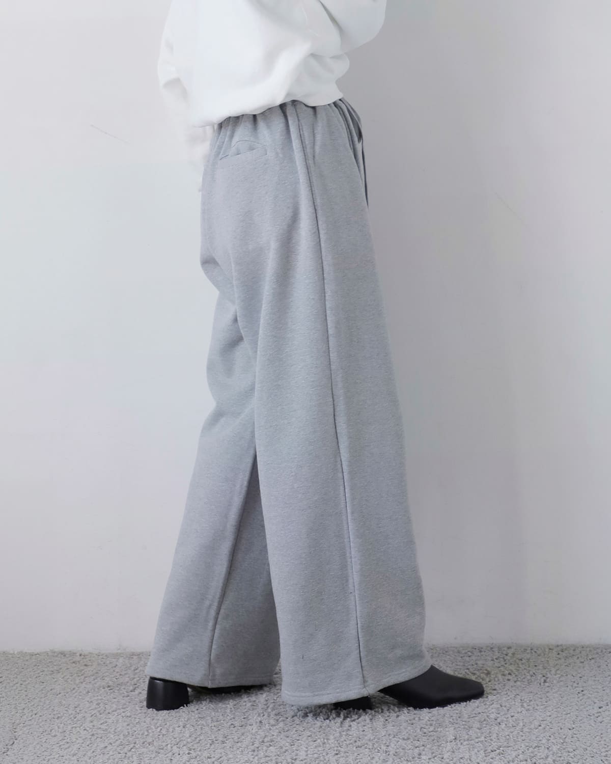 CLANE(クラネ)ロゴスウェットタックワイドパンツ 19110-7242