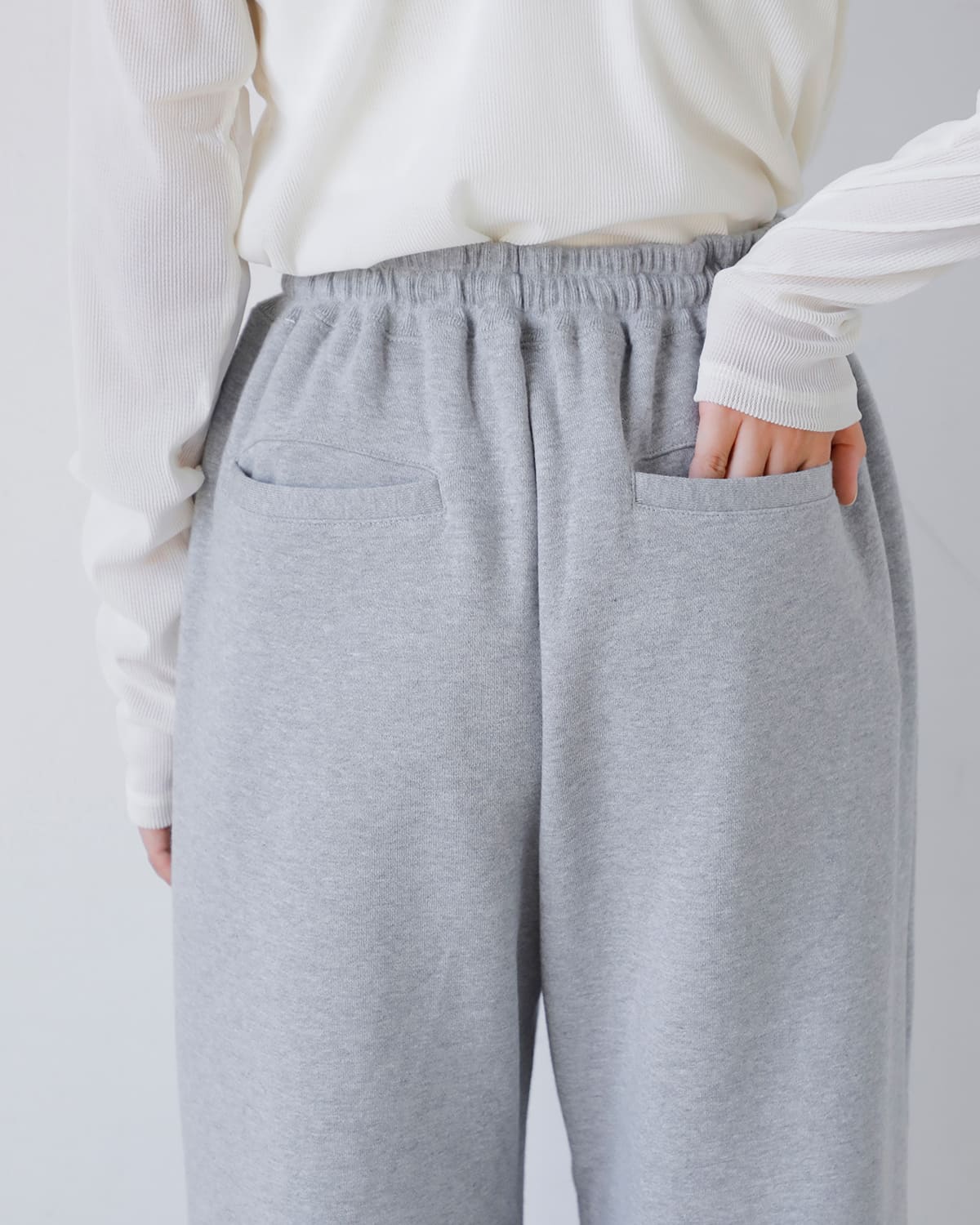 CLANE(クラネ)ロゴスウェットタックワイドパンツ 19110-7242