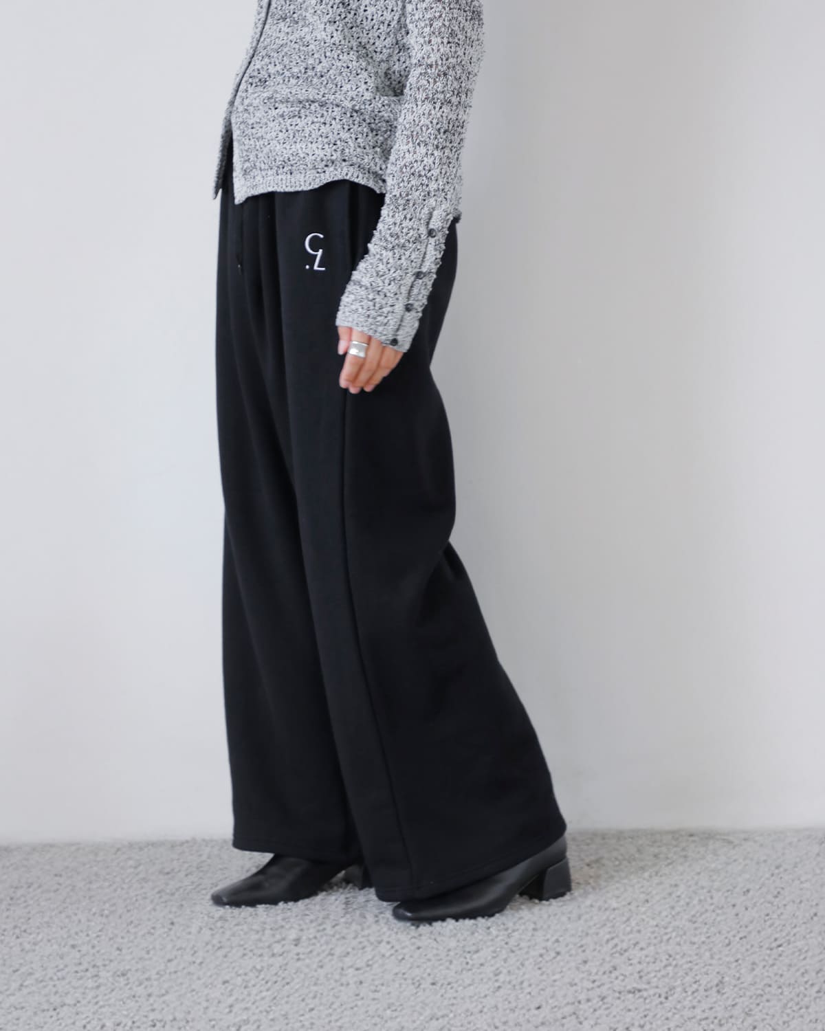 パンツ CLANE LOGO SWEAT TUCK WIDE PANTS クラネ CLANE LOGO SWEAT TUCK WIDE PANTS （BLACK