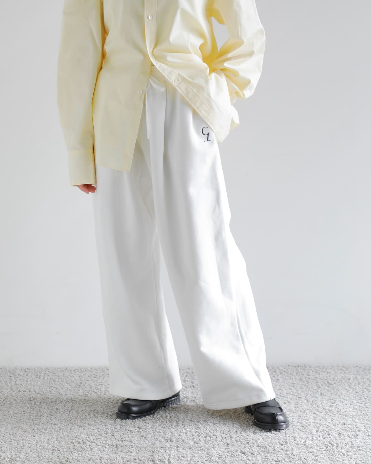 CLANE(クラネ)ロゴスウェットタックワイドパンツ 19110-7242