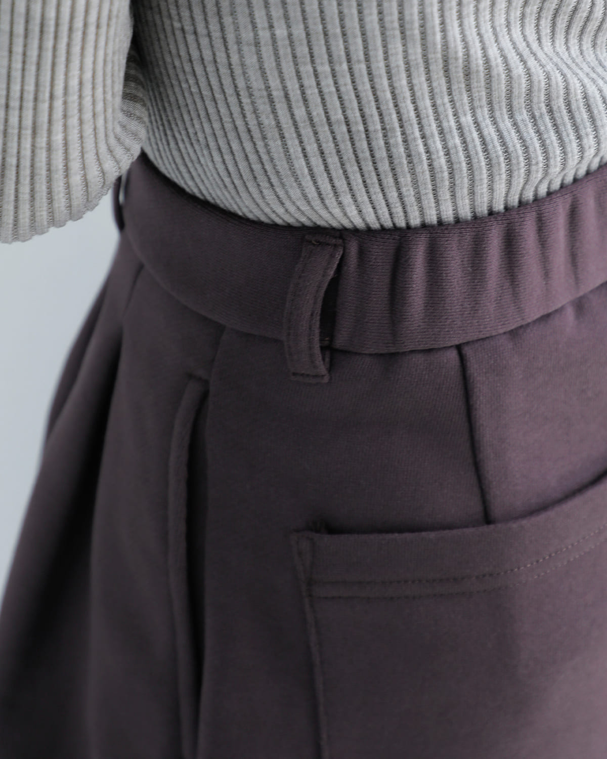 CLANE(クラネ)ツータックスウェットパンツ 19110-7262