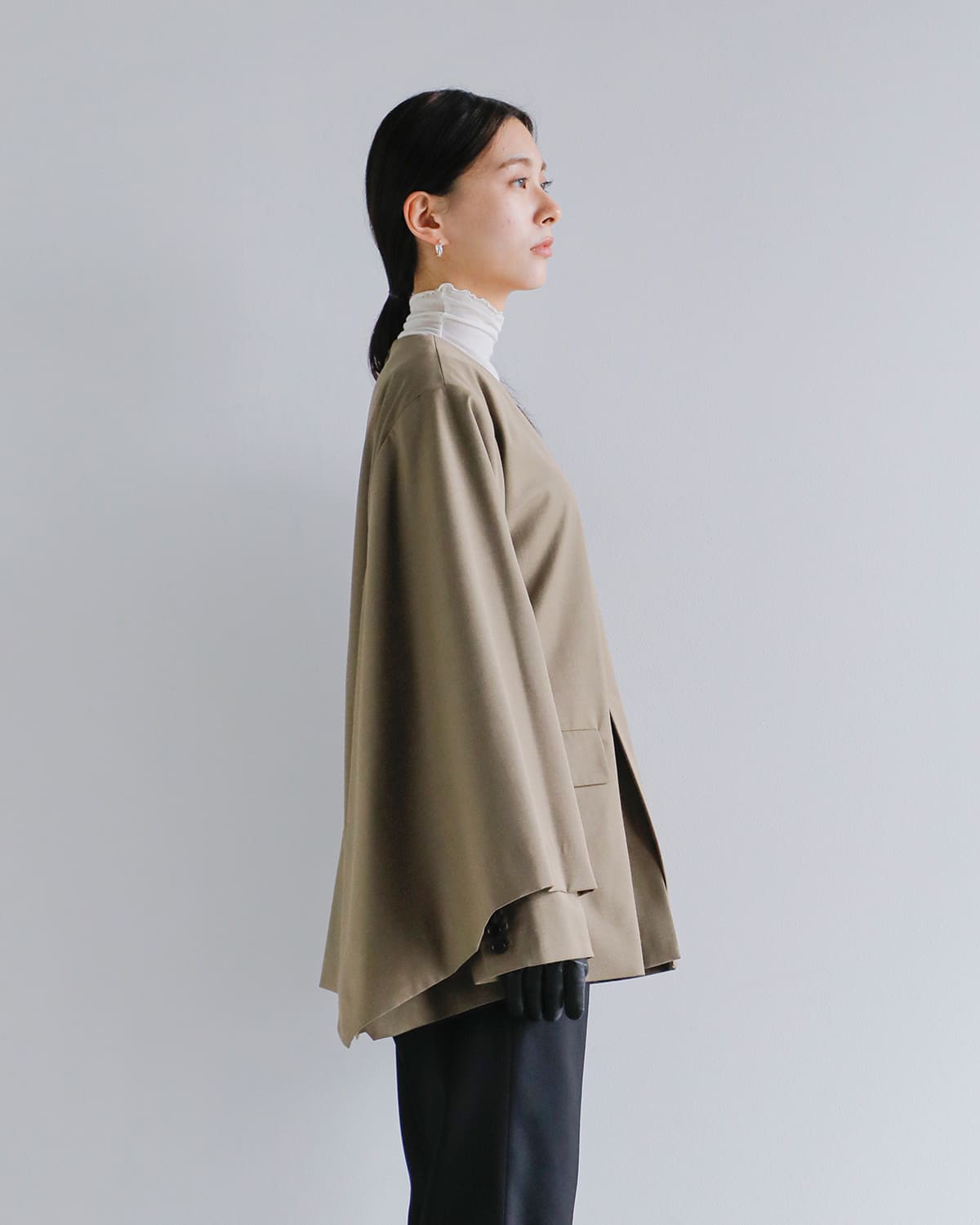 CLANE(クラネ)ジャケットディテールケープトップス 19122-4292