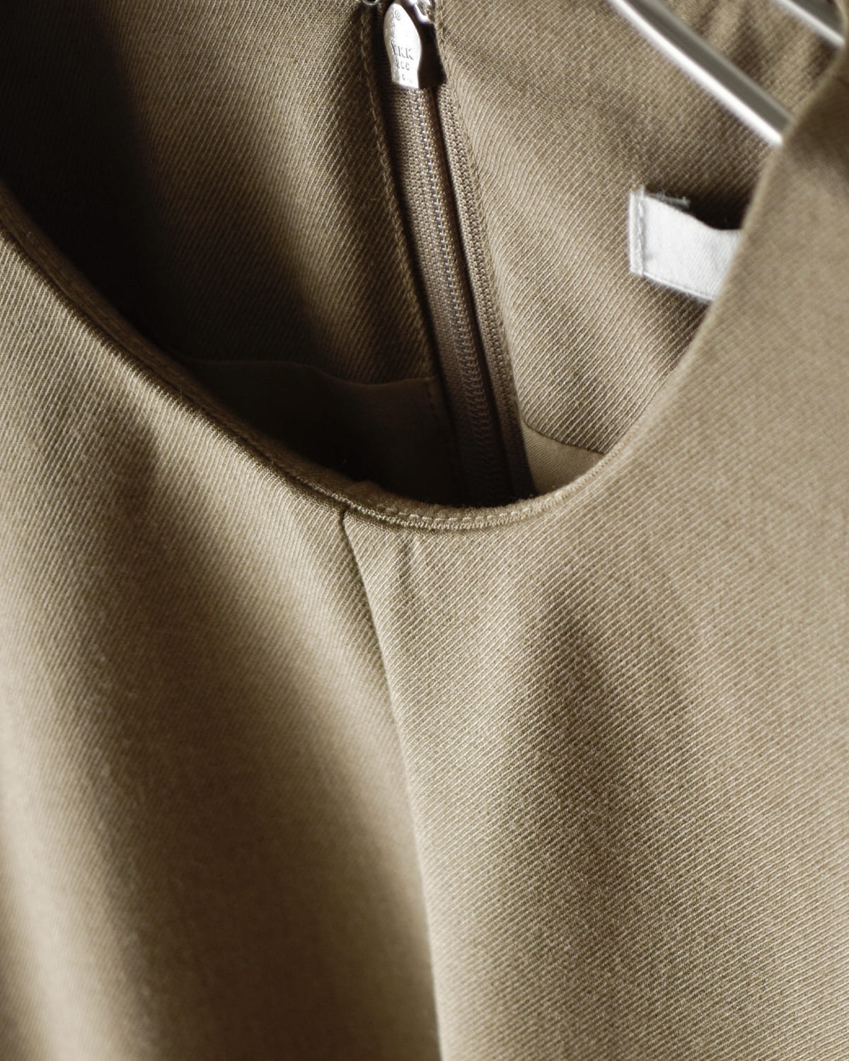 CLANE(クラネ)ジャケットディテールケープトップス 19122-4292