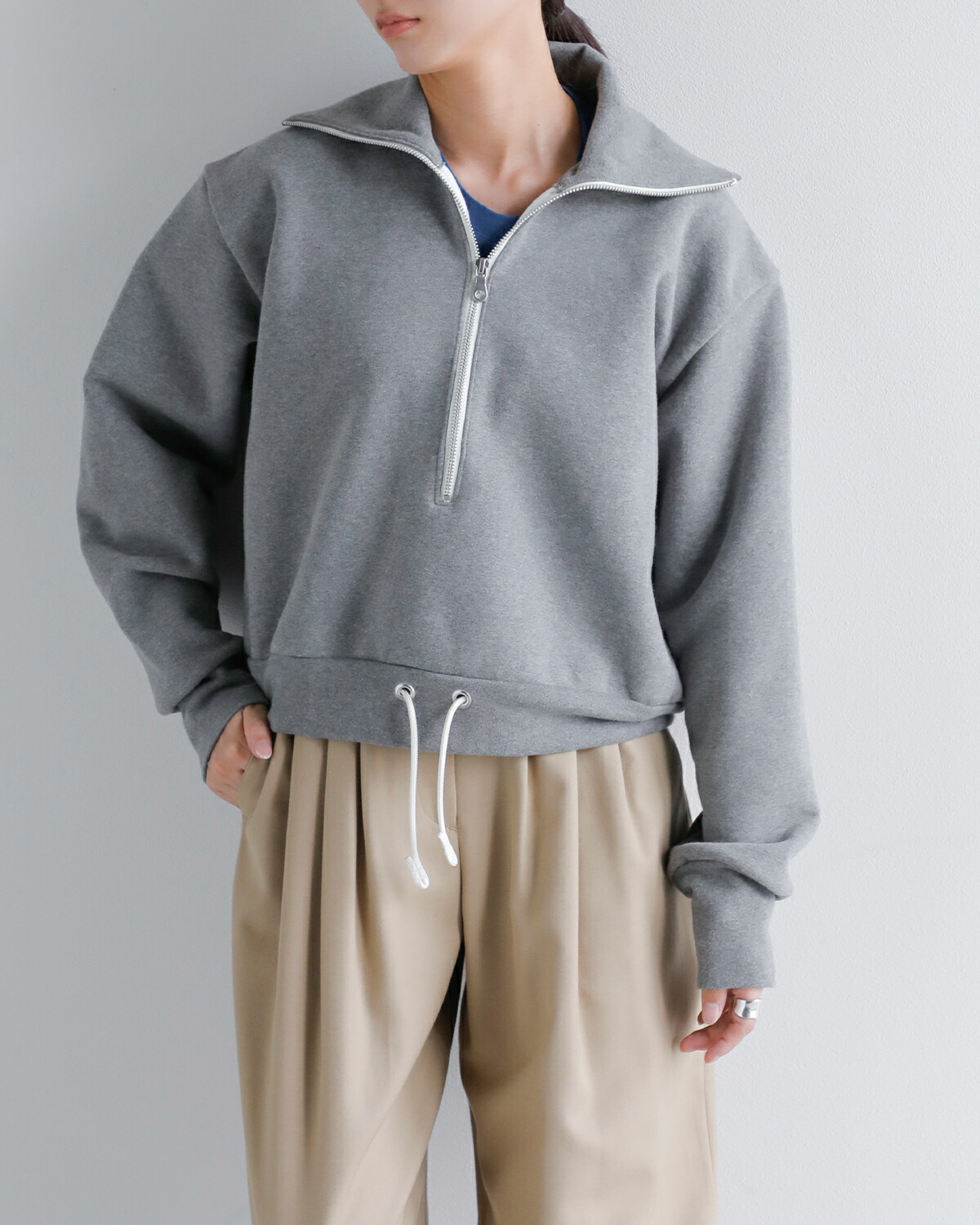 Malbon ハーフジップ スウェット ベージュ カートスタイル⛳️春秋美品☘️ Malbon ハーフジップ スウェット ベージュ カートスタイル