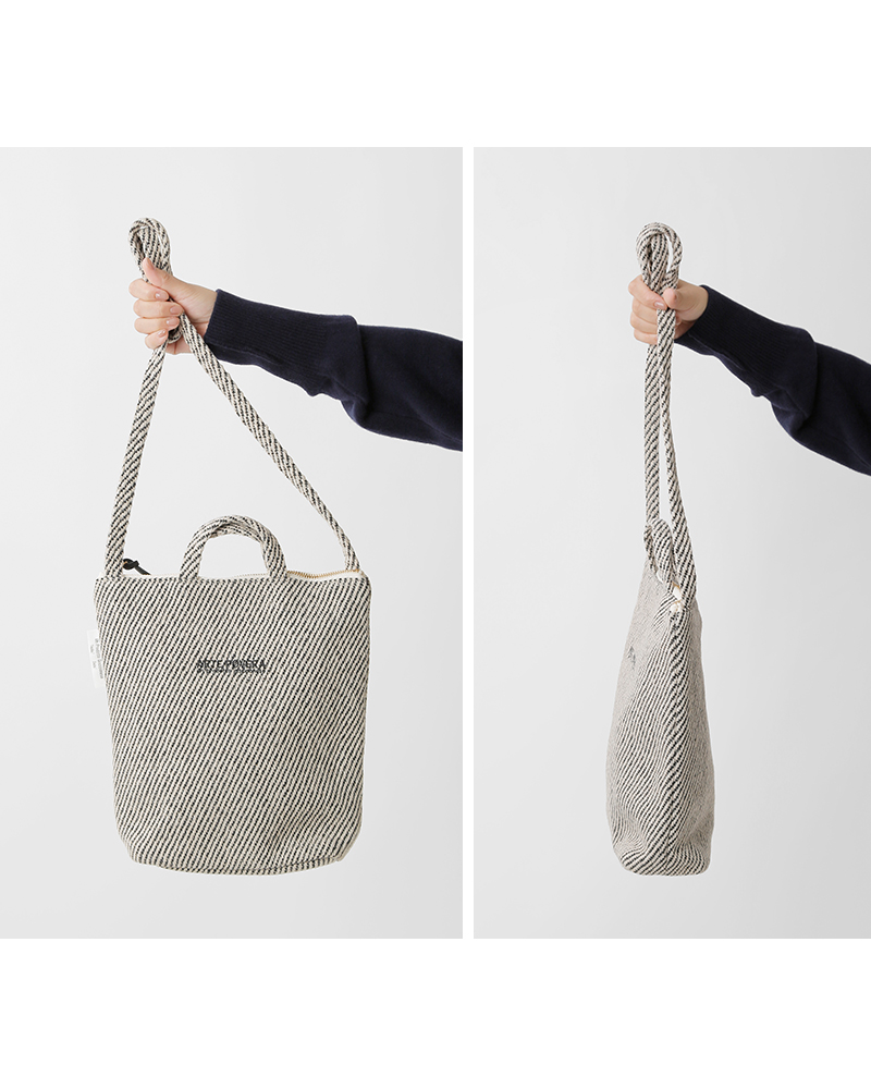 ARTE POVERA(アルテポーヴェラ)リネンウール混サコッシュMサイズ25wi23