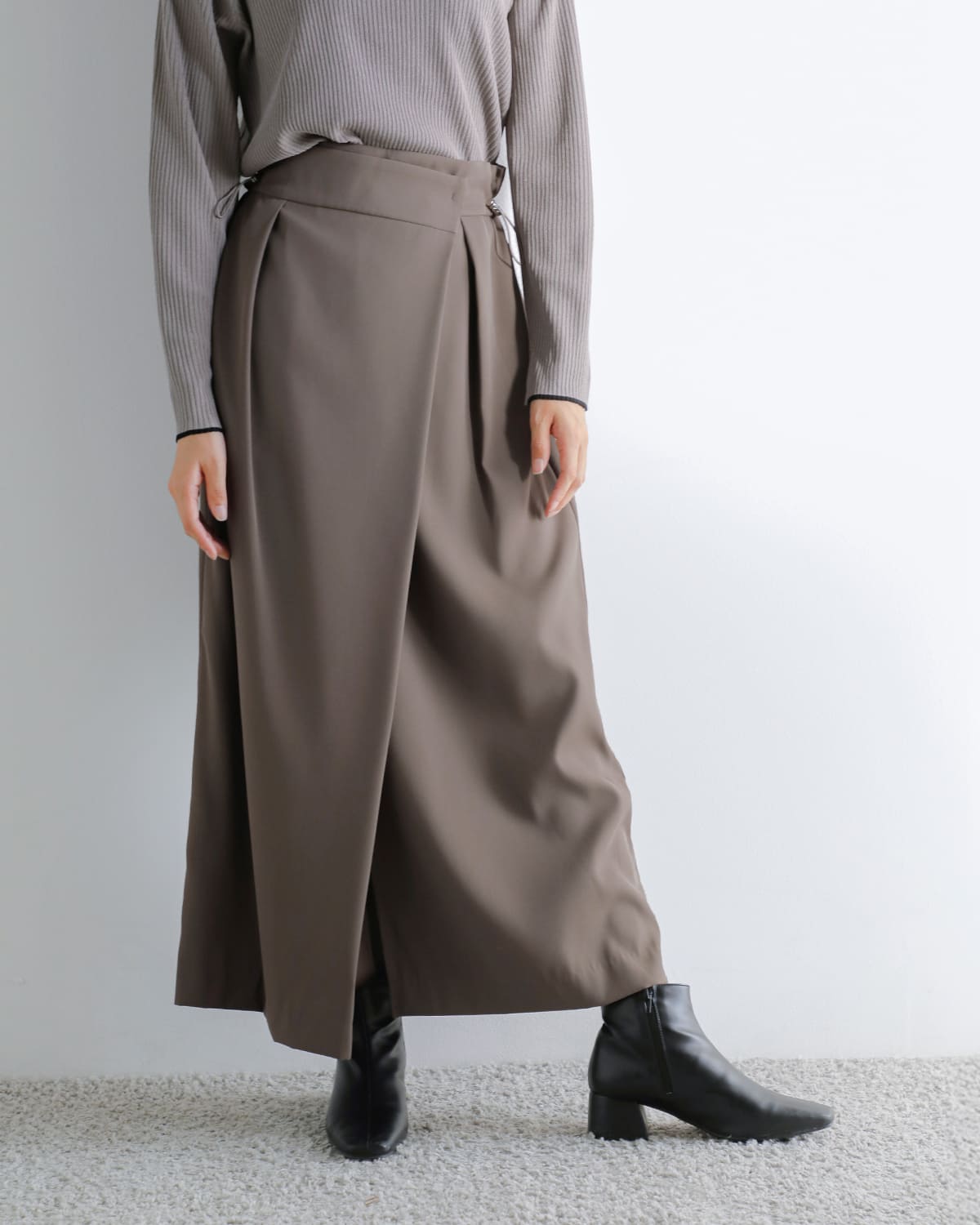 CHIGNON(シニヨン) ツイルラップスカート 2755-223kk