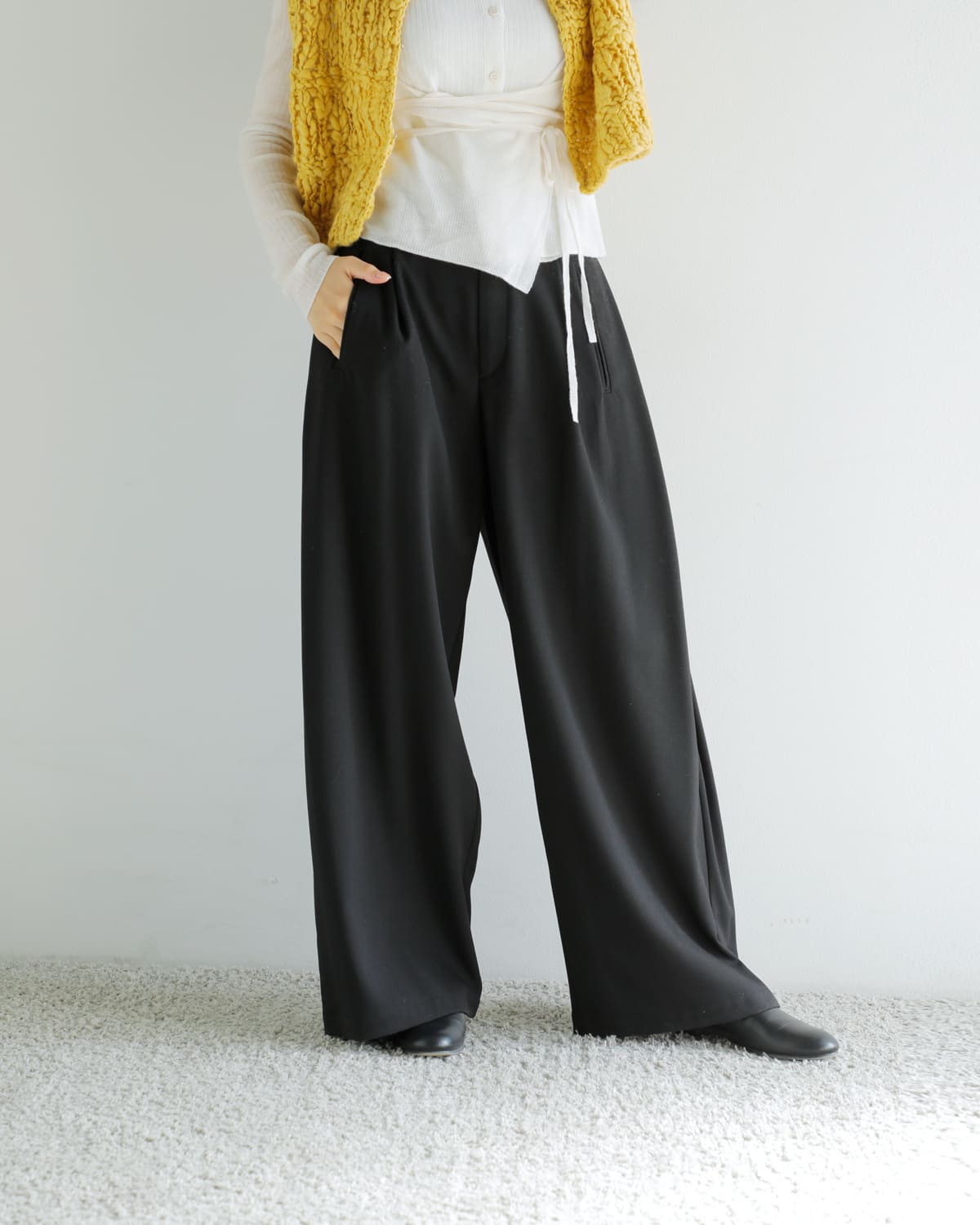 CHIGNON(シニヨン)サイドタックワイドパンツ 3655-237mk