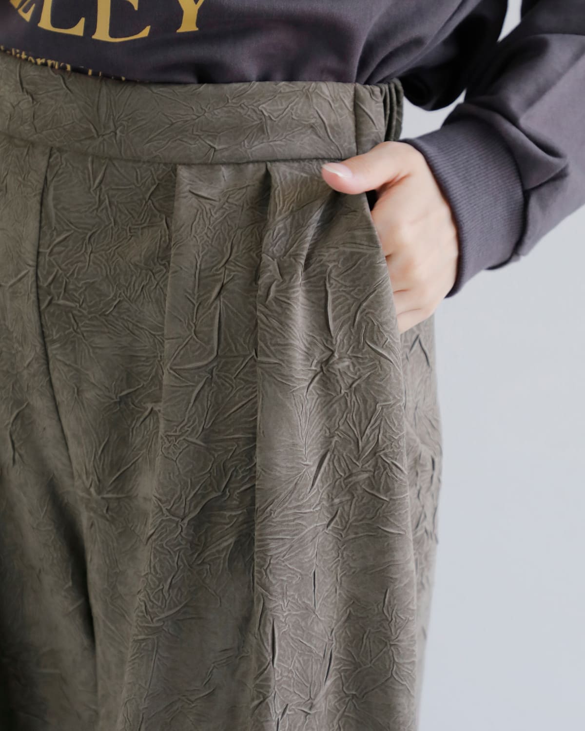 CHIGNON(シニヨン)スエードライクワッシャーパンツ 3754-035mk