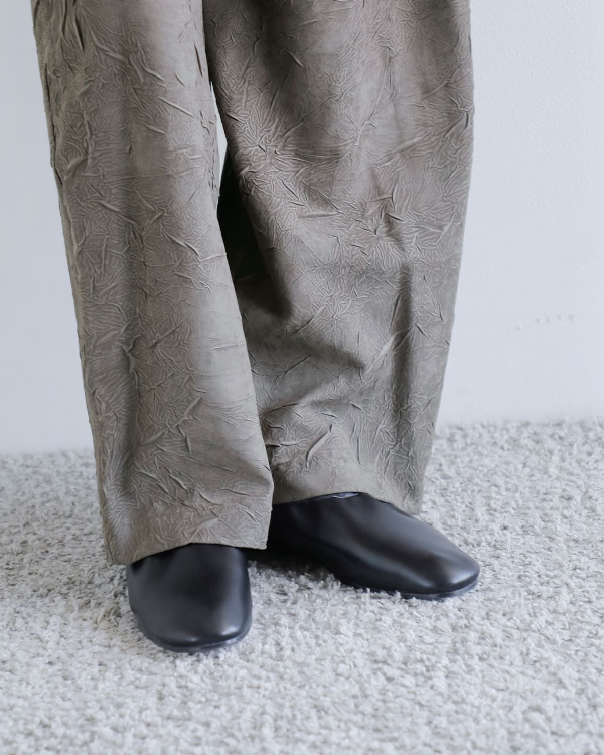 CHIGNON(シニヨン)スエードライクワッシャーパンツ 3754-035mk