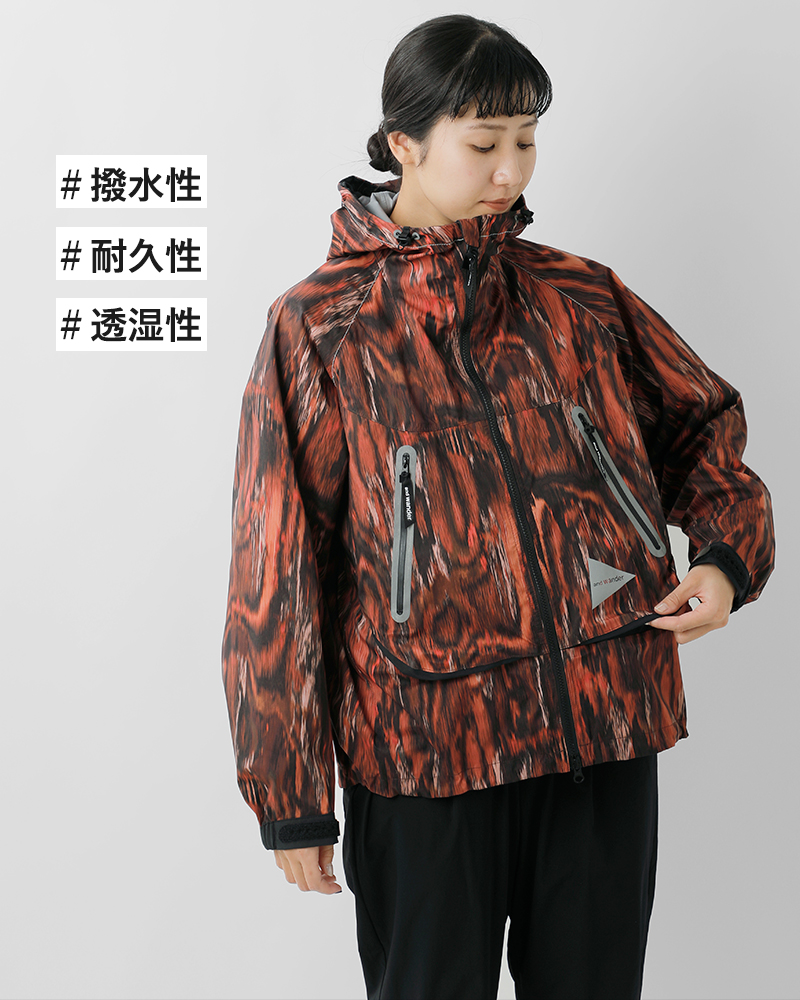 and wander(アンドワンダー)プリントレインジャケット“printedrainjacket”574-5281046