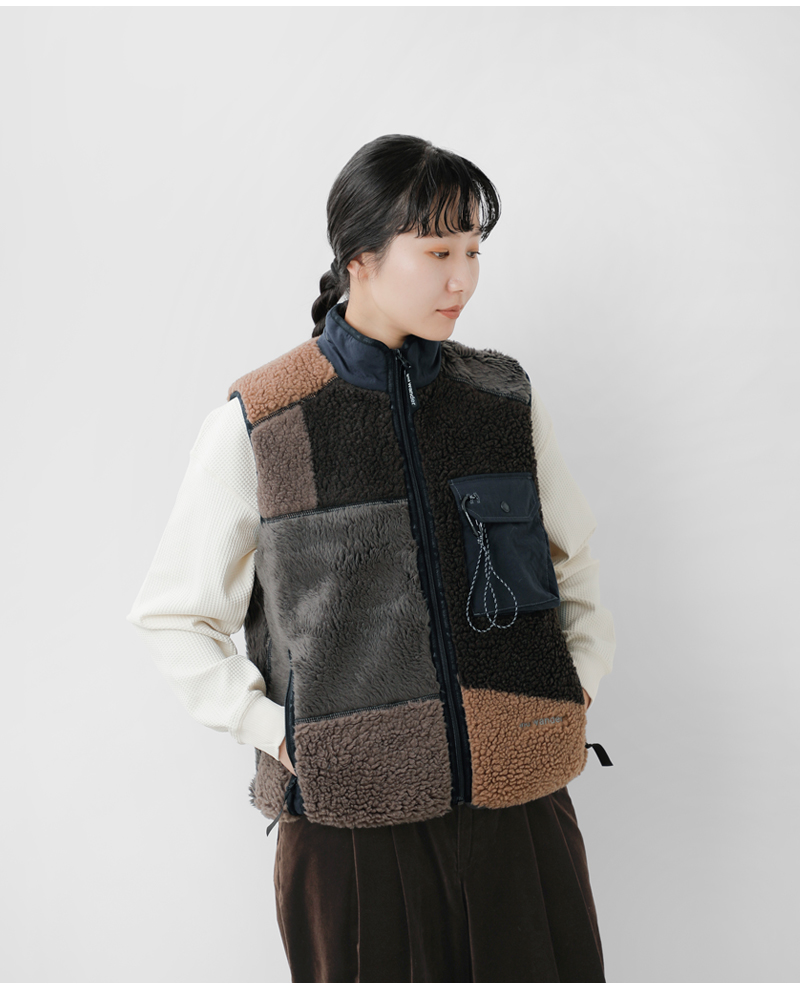 and wanderミックス ボア ベスト “Mix boa vest” 574-5281058