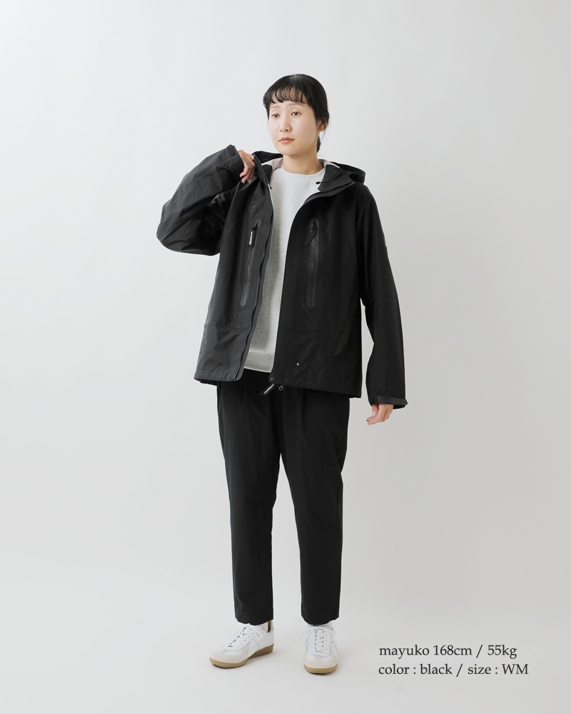 and wander(アンドワンダー)ハイカーレインジャケット“2.5Lhikerrainjacket”574-5911003