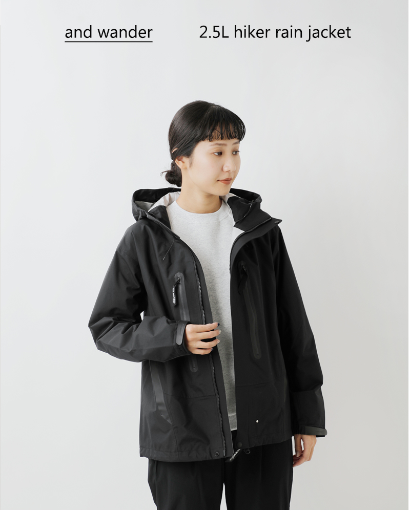 and wander(アンドワンダー)ハイカーレインジャケット“2.5Lhikerrainjacket”574-5911003