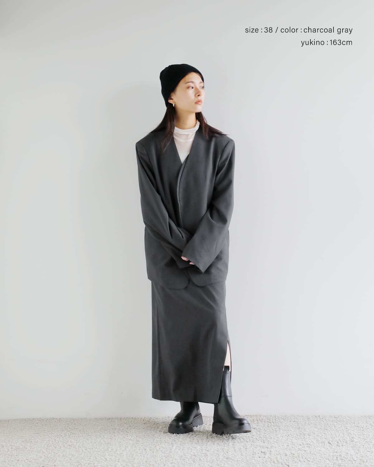 anuke(アンヌーク)ストレッチノーカラーオーバージャケット62520106 “Collarless Over Jacket” 62520106